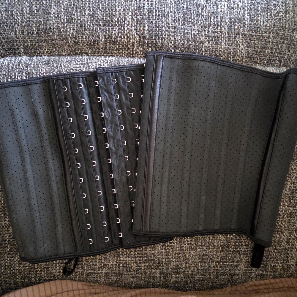 Black Waist Trainer